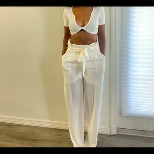 White pants - never worn before. Size am from Jluxlabel